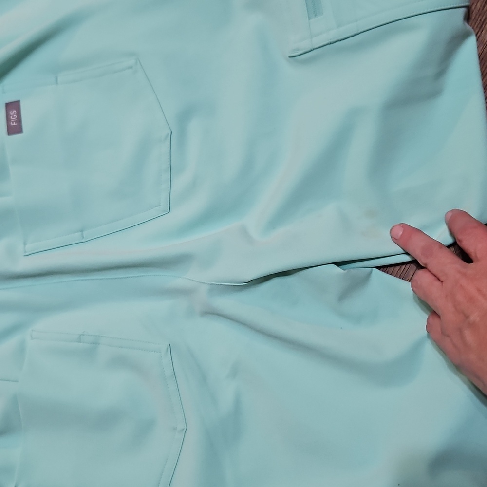 Figs Scrub Pants - Picture 5 of 5